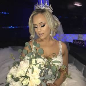 Meet your Posher, Courtney